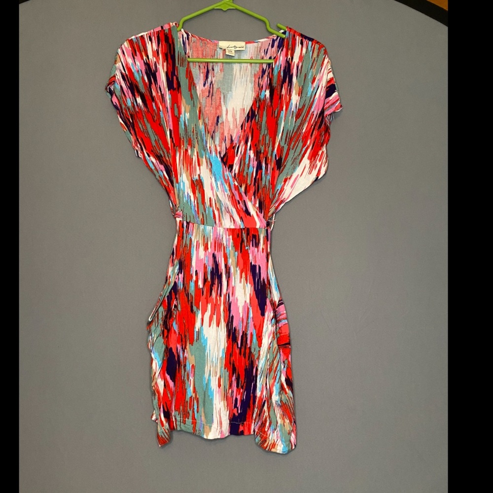 Colorful Faux-Wrap Wrap Dress